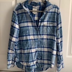 American Eagle Boyfriend Fit Plaid Long-sleeve